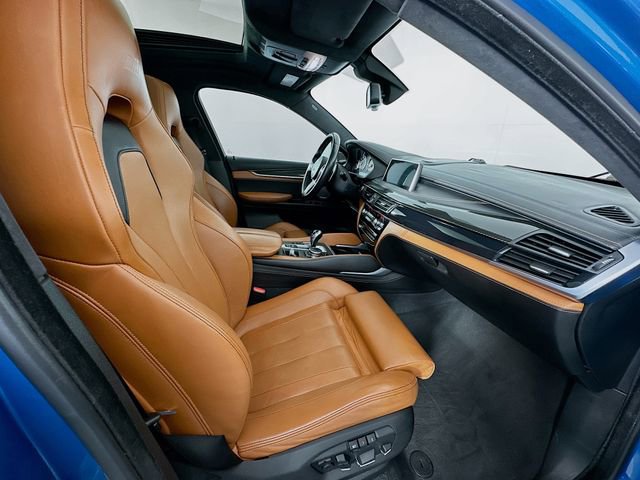 Used 2016 BMW X6 M image 29