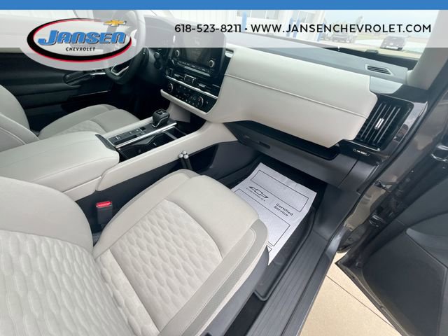 Used 2024 Nissan Pathfinder SV FWD image 28