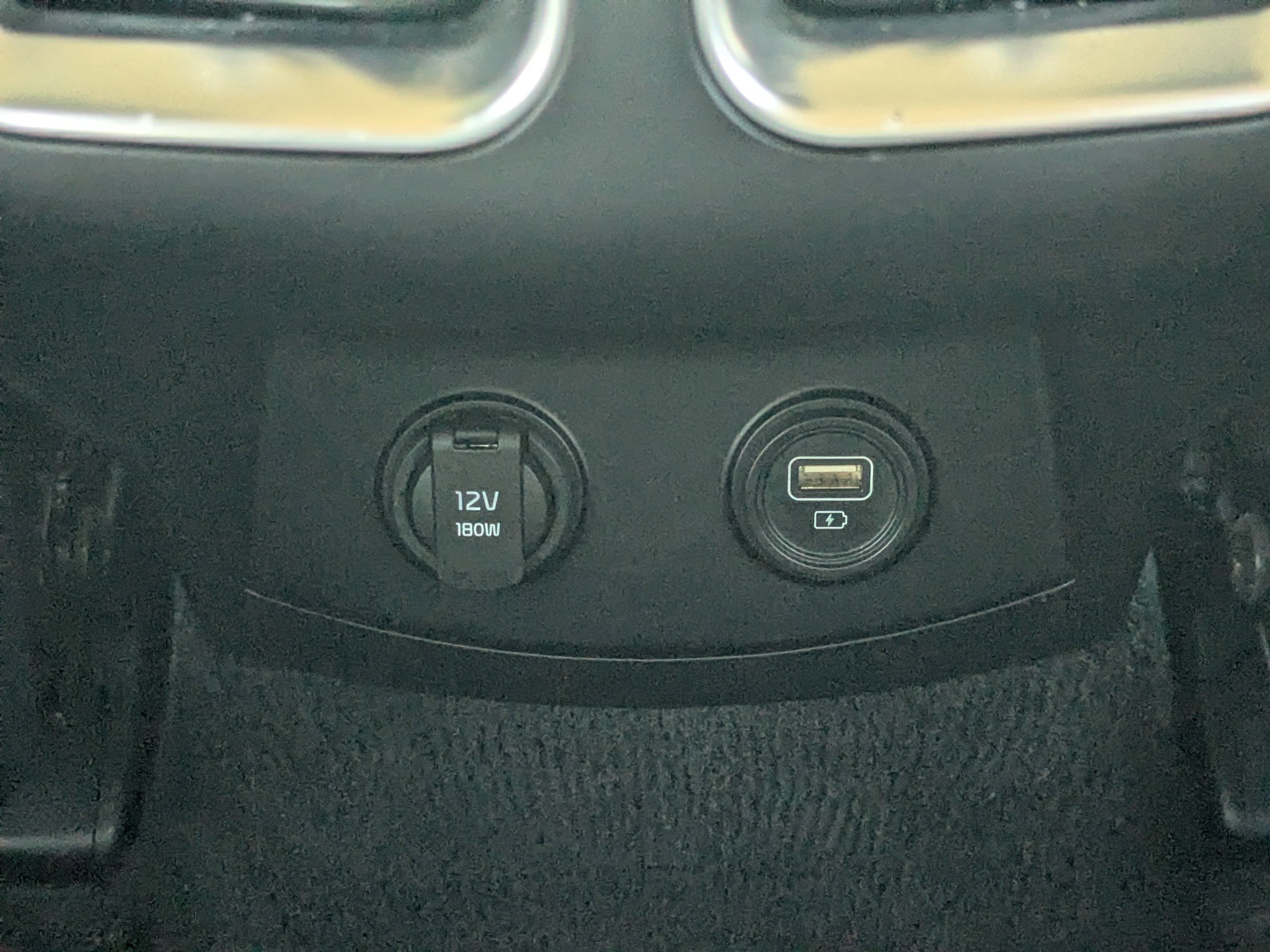 Certified 2022 Kia Sorento EX image 18