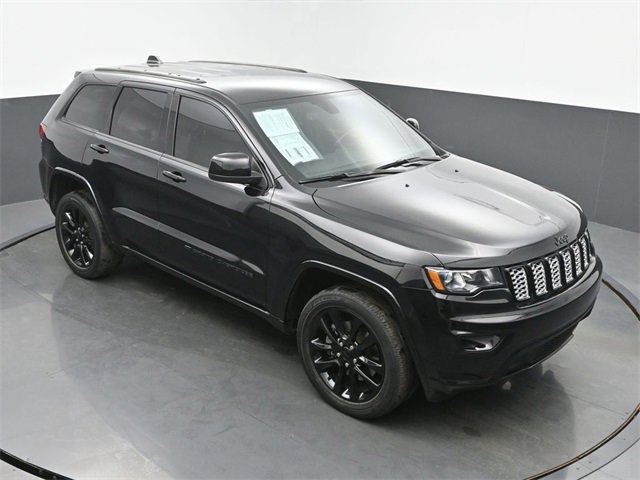 Used 2022 Jeep Grand Cherokee Laredo X image 44