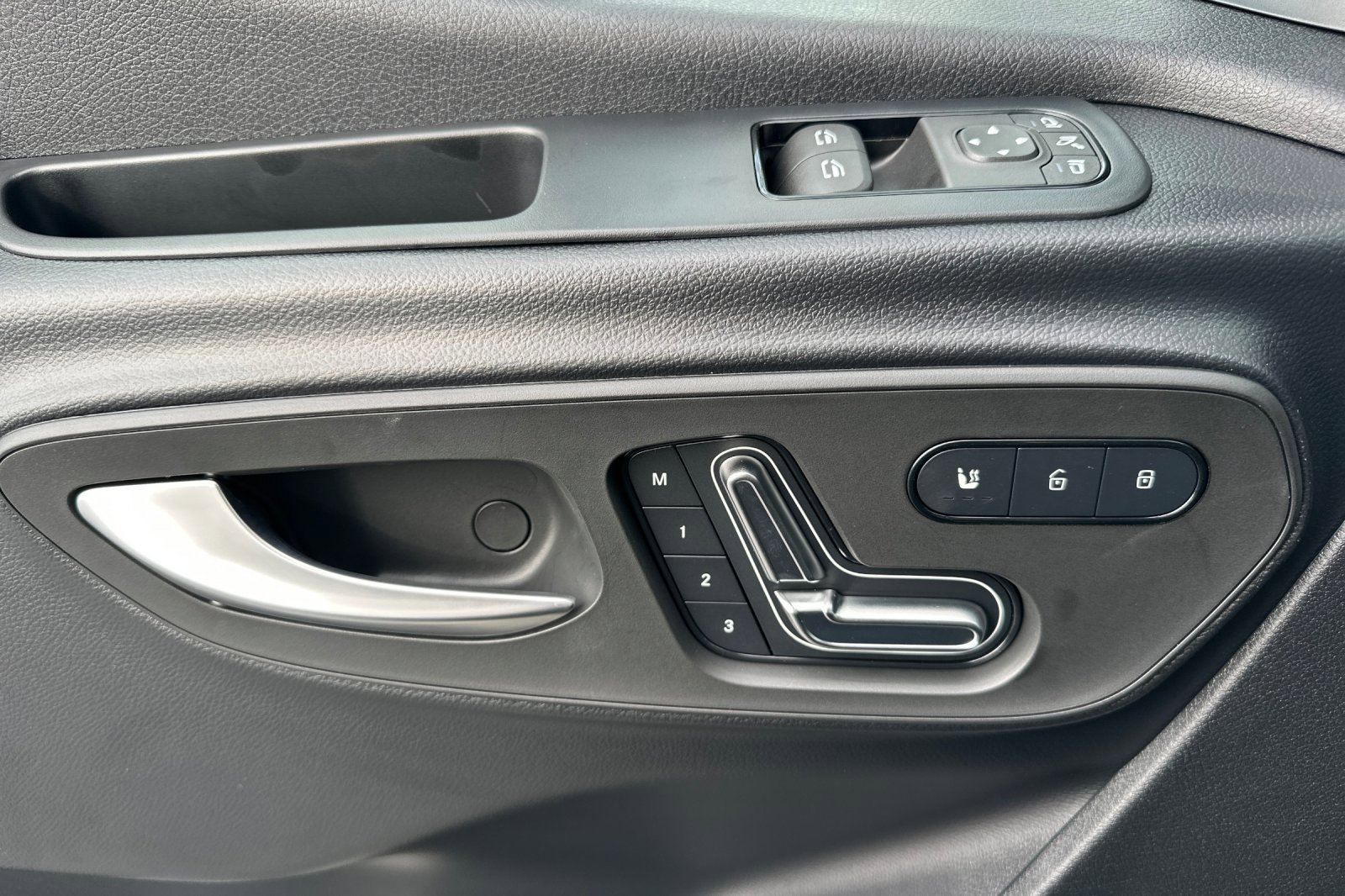 New 2026 Mercedes-Benz Sprinter 2500 image 11