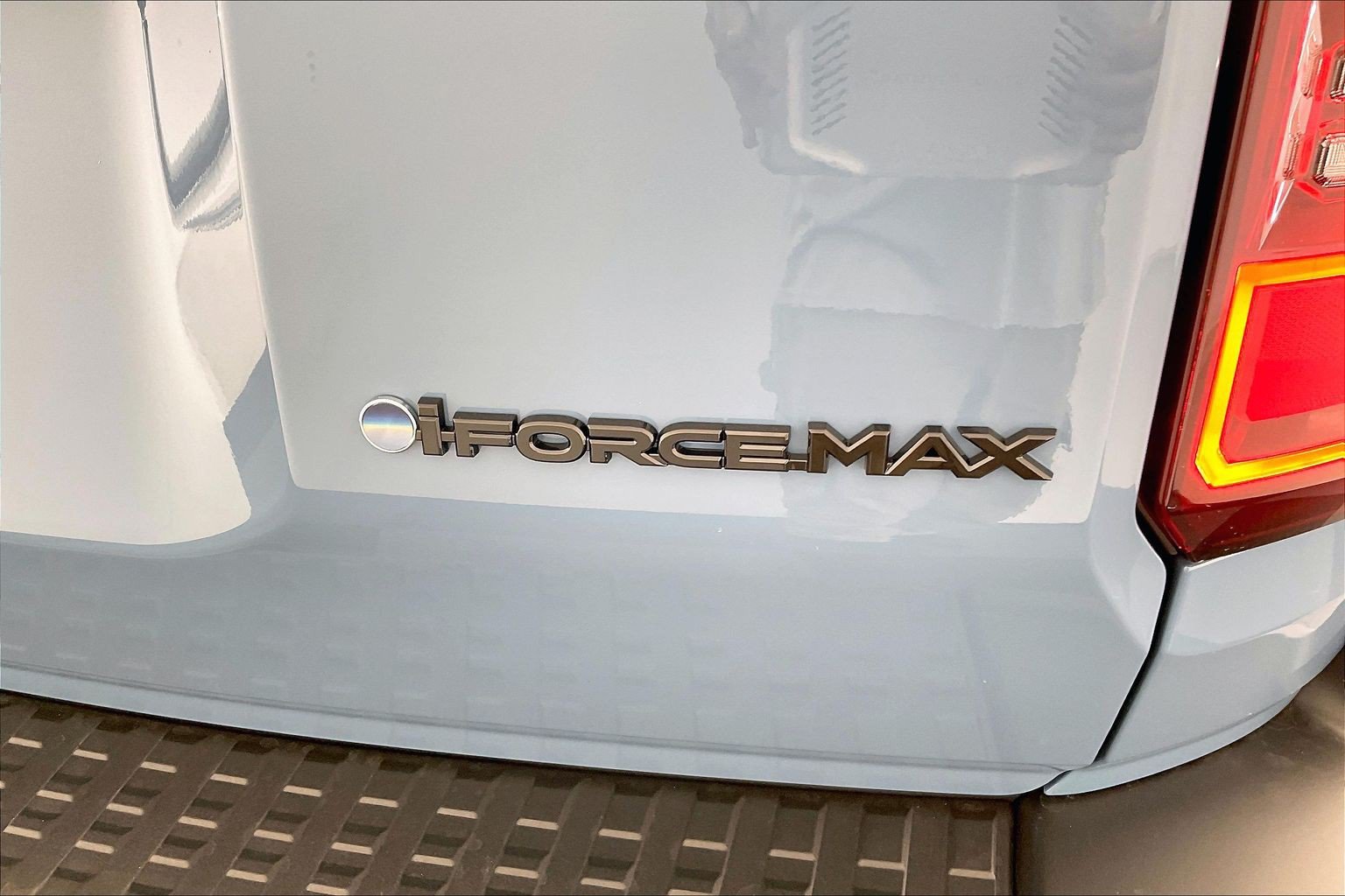 New 2027 Toyota Land Cruiser w/ Premium Package AWD/4WD image 17