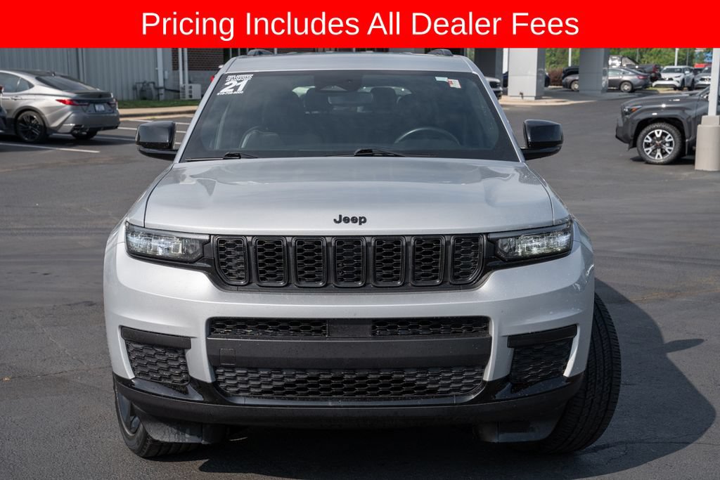 Used 2021 Jeep Grand Cherokee L Laredo AWD/4WD image 2