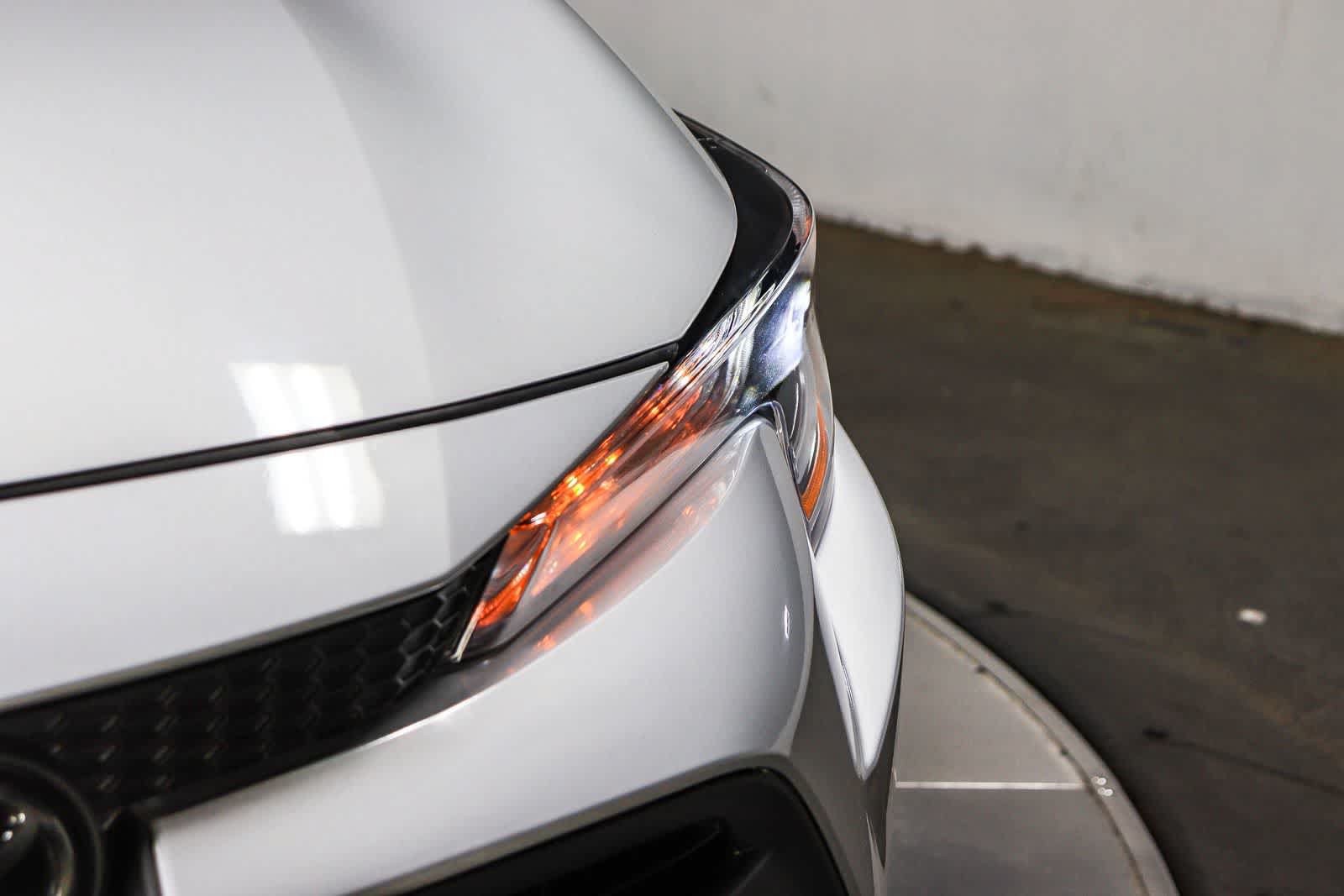 Certified 2025 Toyota Corolla LE FWD image 8