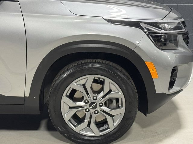 Used 2024 Kia Seltos S AWD/4WD image 5