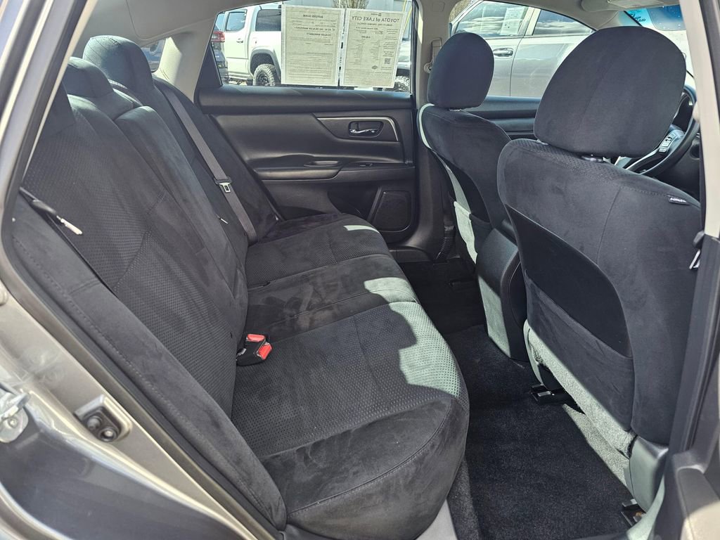 Used 2015 Nissan Altima 2.5 S w/ Power Driver Seat Package image 12