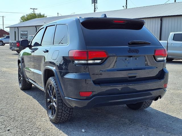 Used 2018 Jeep Grand Cherokee Altitude AWD/4WD image 3