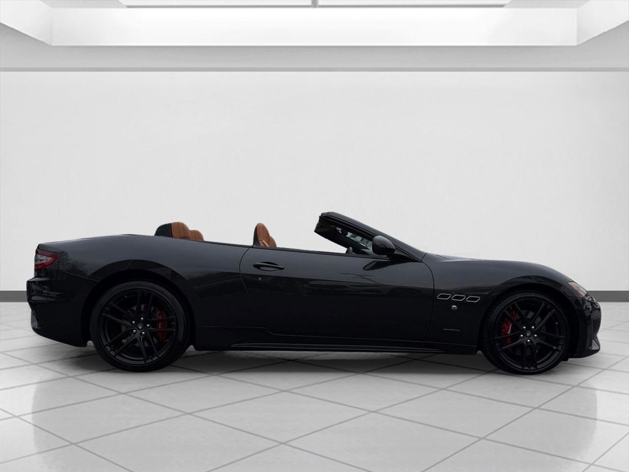 Used 2018 Maserati GranTurismo Sport image 7