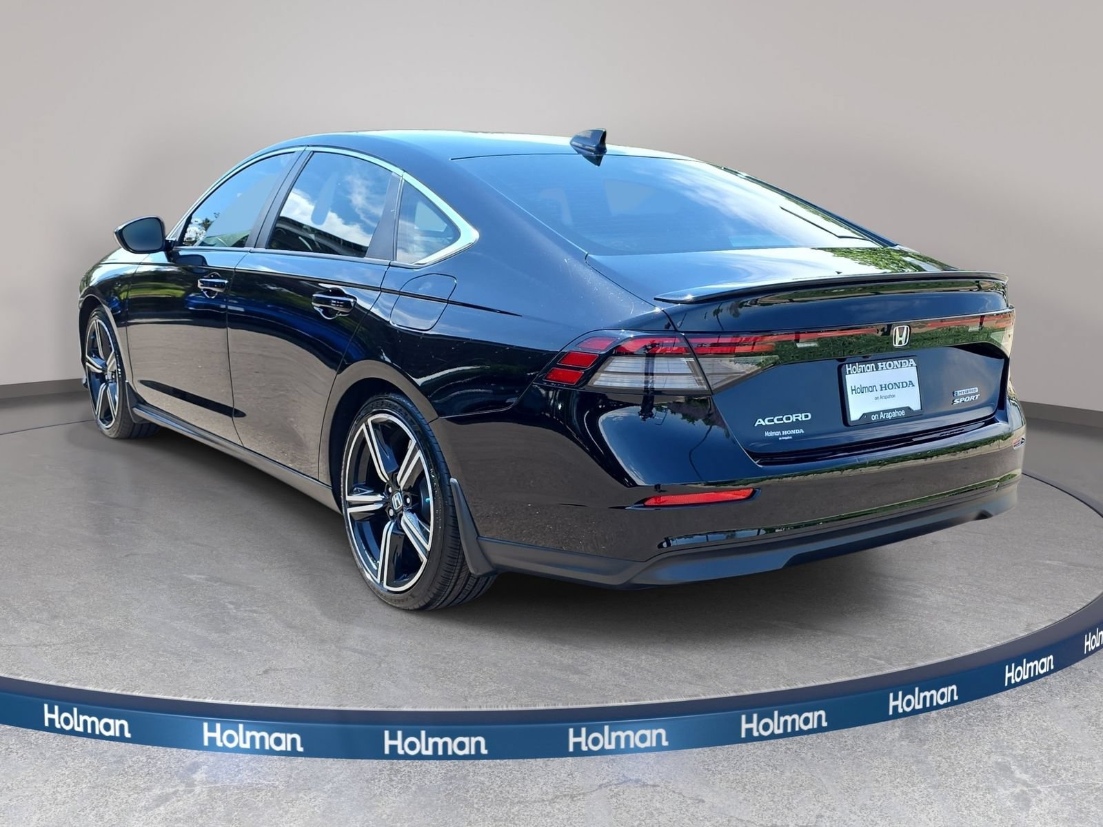 Used 2023 Honda Accord Sport image 8