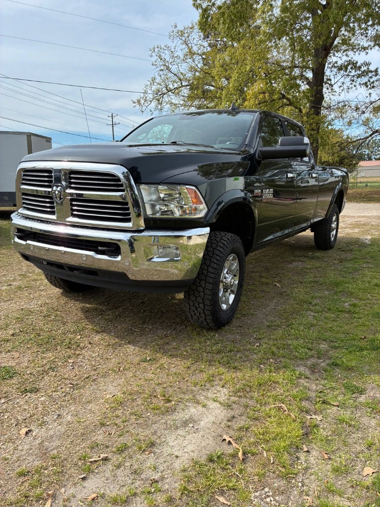 Used 2017 RAM 2500 Big Horn image 1