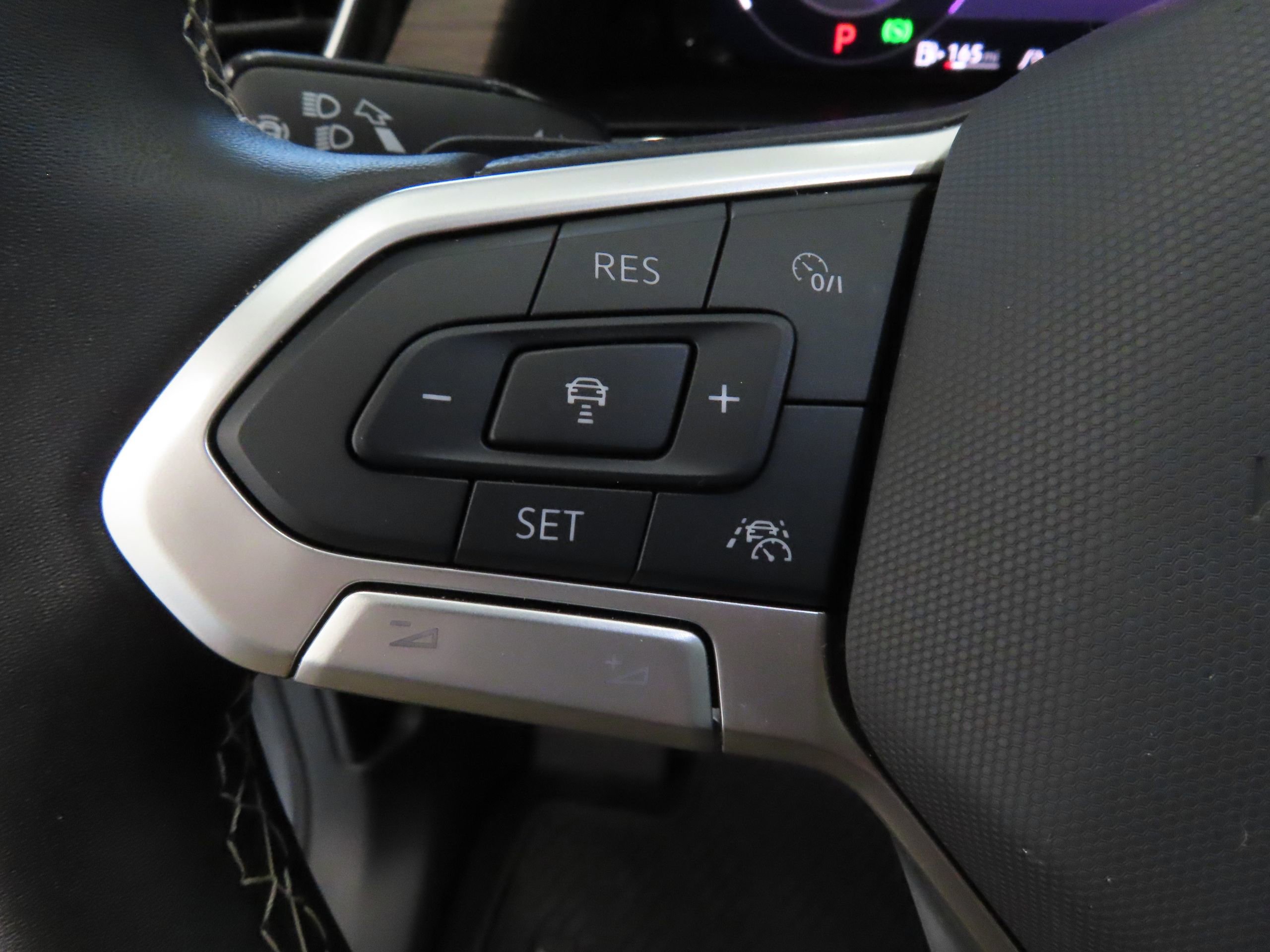 New 2025 Volkswagen Atlas SEL AWD/4WD image 14