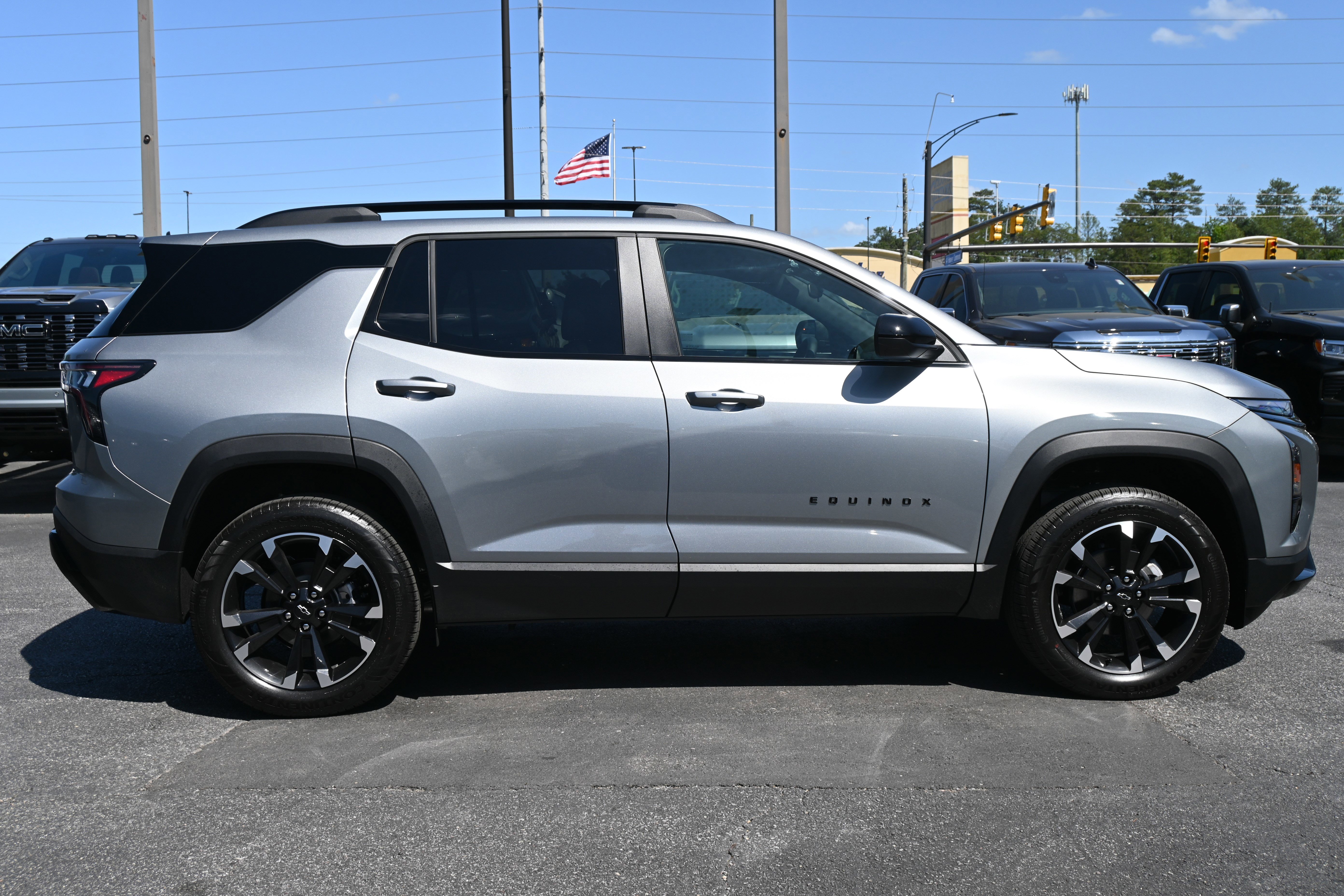 Used 2026 Chevrolet Equinox RS w/ Convenience Package III image 16