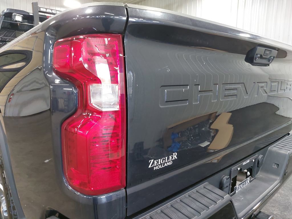 Used 2024 Chevrolet Silverado 2500 Custom w/ Custom Value Package AWD/4WD image 39
