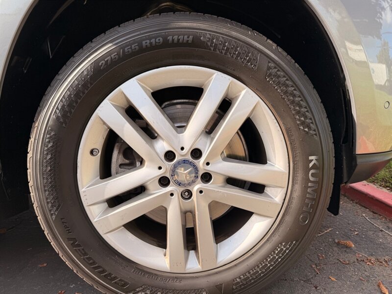 Used 2016 Mercedes-Benz GL 450 4MATIC image 52