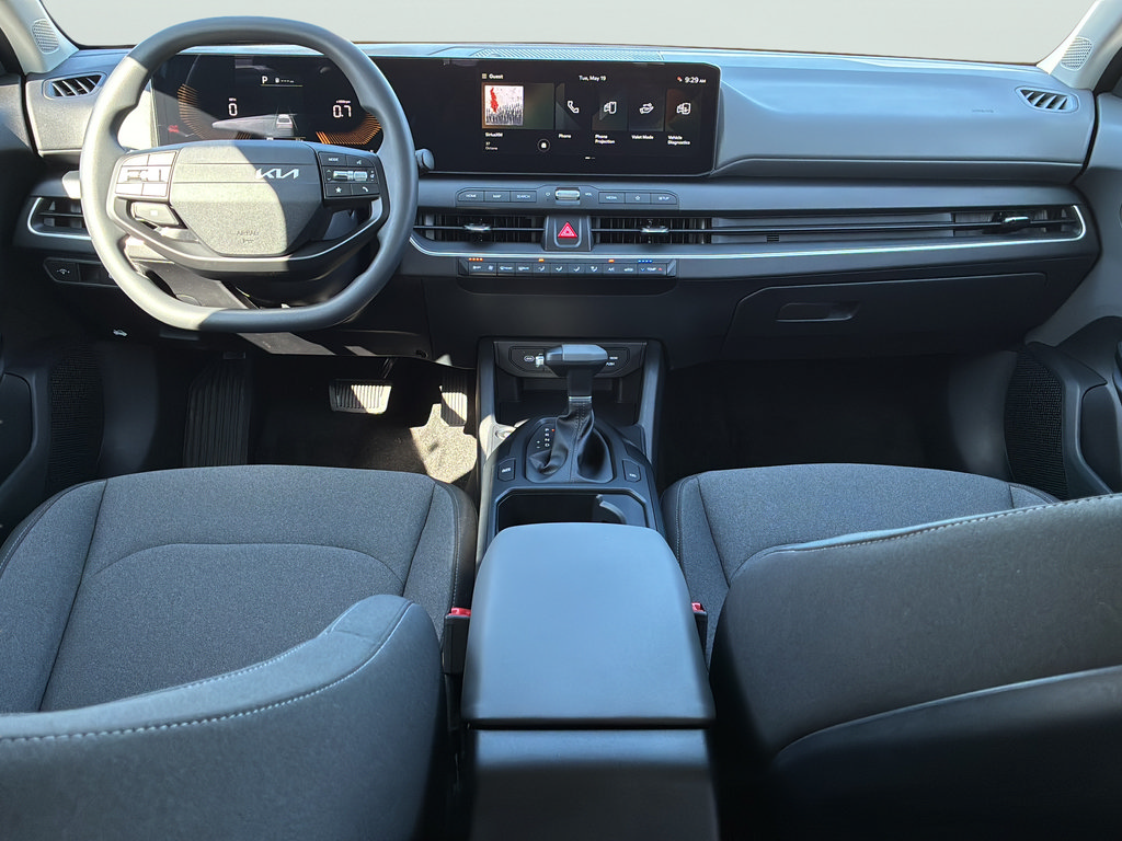 New 2026 Kia K4 FWD image 18