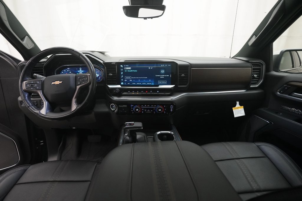 Used 2024 Chevrolet Silverado 1500 High Country image 5