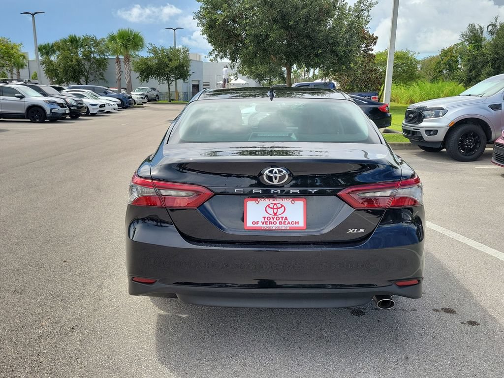 Certified 2023 Toyota Camry XLE FWD image 5