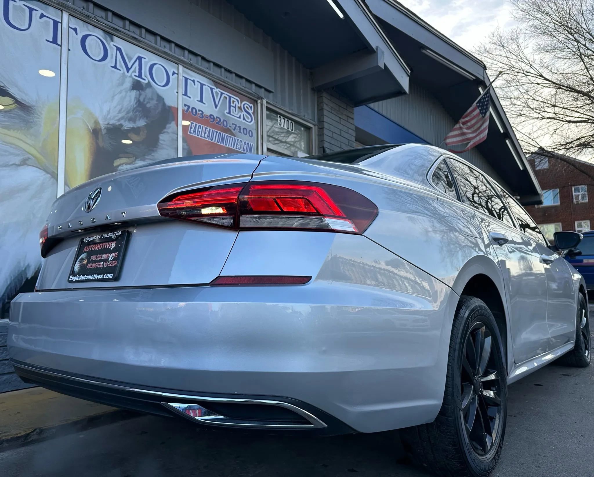 Used 2020 Volkswagen Passat 2.0T SE image 3