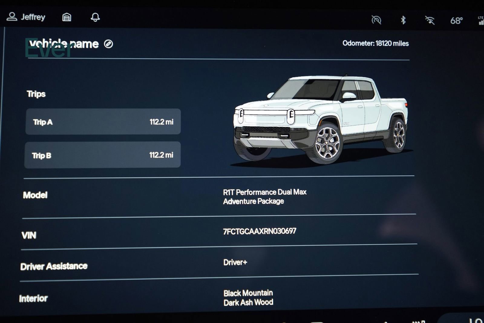 Used 2024 Rivian R1T Adventure image 7