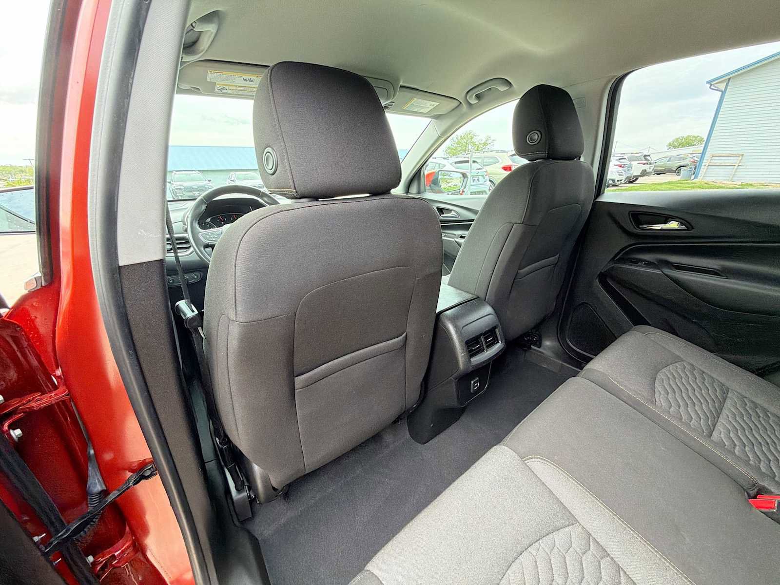 Used 2020 Chevrolet Equinox LT FWD image 15