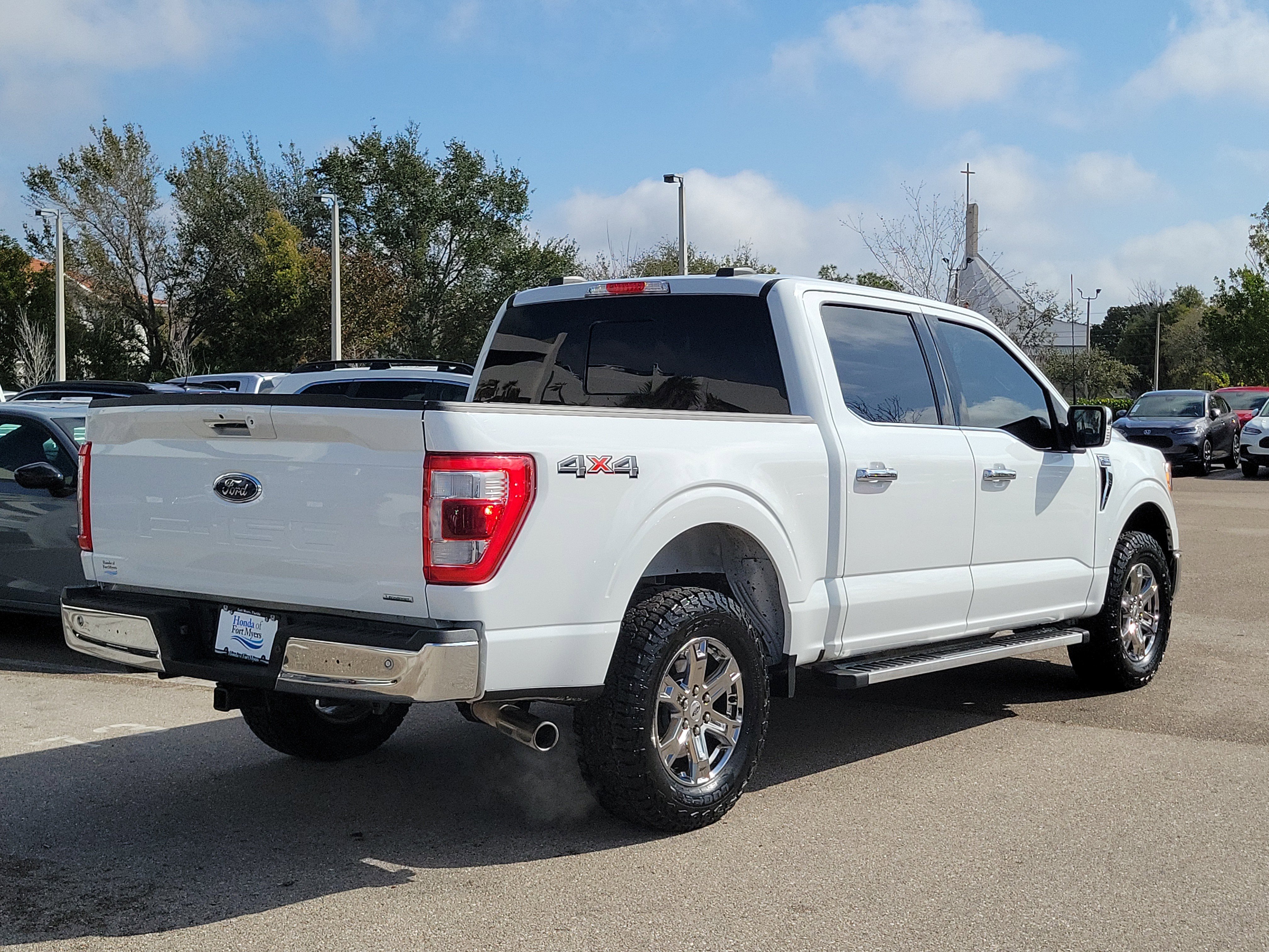 Used 2023 Ford F150 Lariat image 4