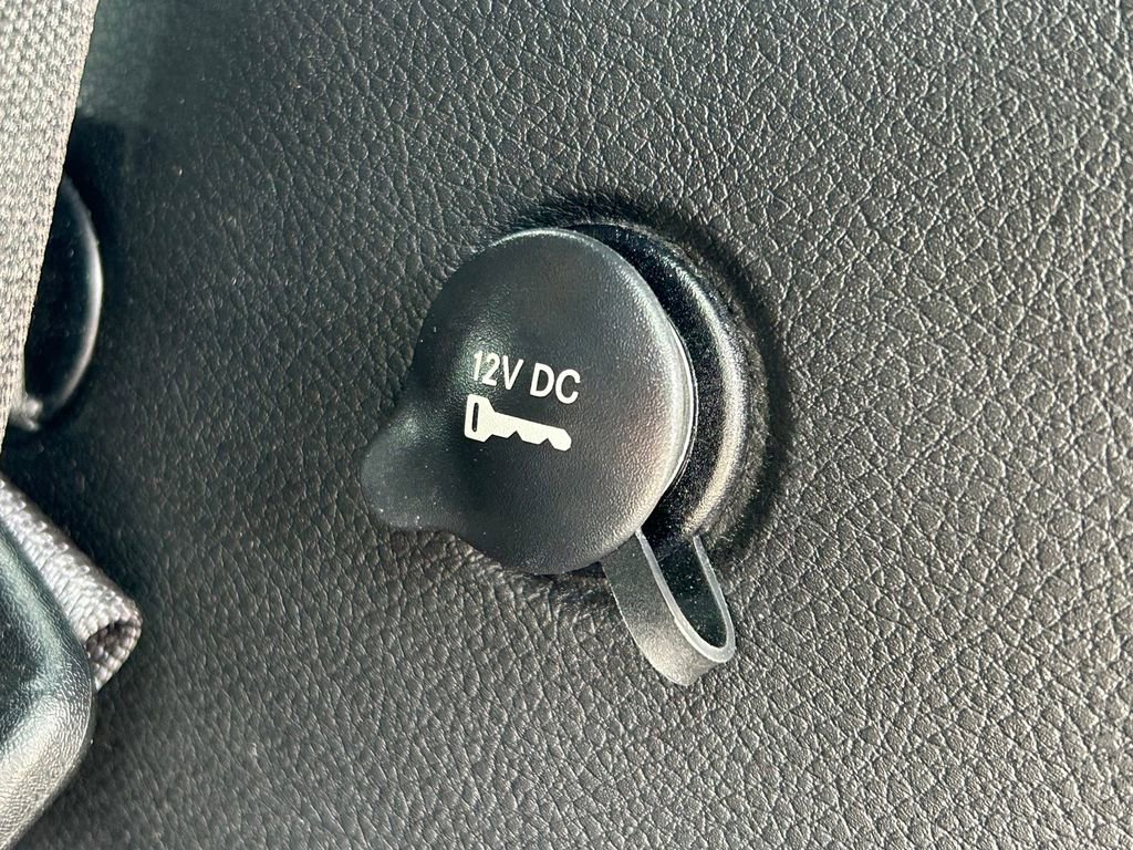 Used 2024 Dodge Durango GT image 16