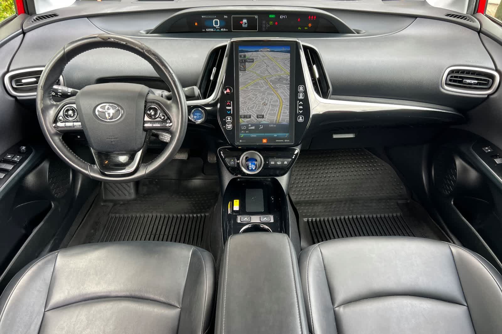 Certified 2022 Toyota Prius Prime Limited FWD image 3