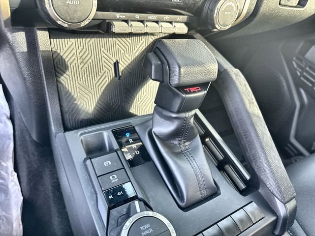 Used 2024 Toyota Tacoma TRD Sport image 28