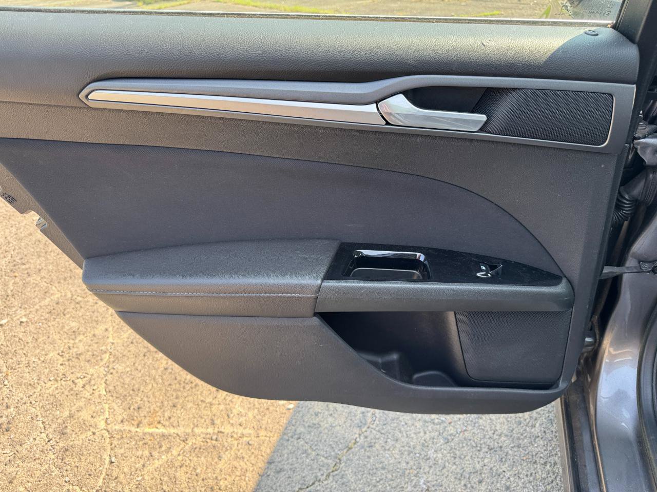 Used 2013 Ford Fusion SE FWD image 14