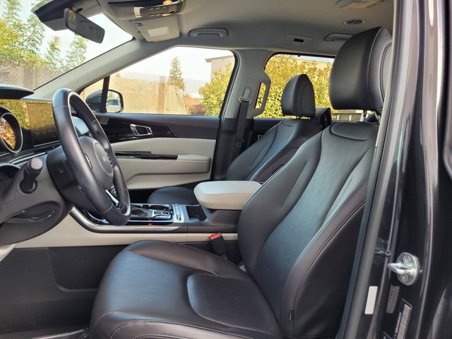 Used 2022 Kia Carnival SX FWD image 12