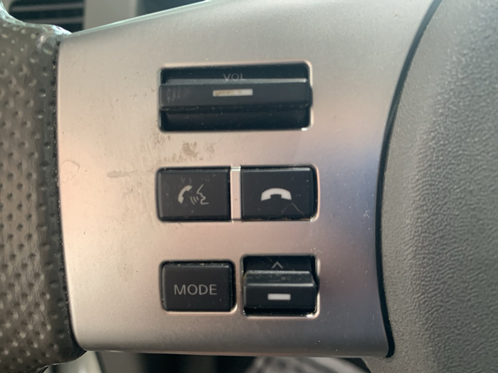 Used 2020 Nissan Frontier SV w/ Midnight Edition Floor Mats RWD image 15