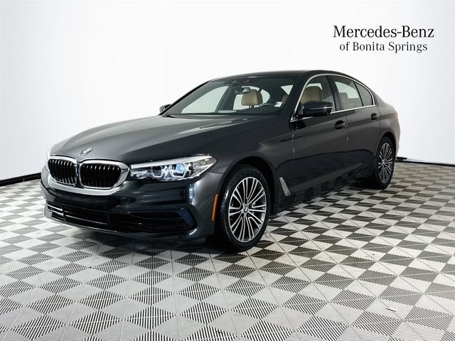 Used 2020 BMW 530i xDrive w/ Premium Package AWD/4WD image 3