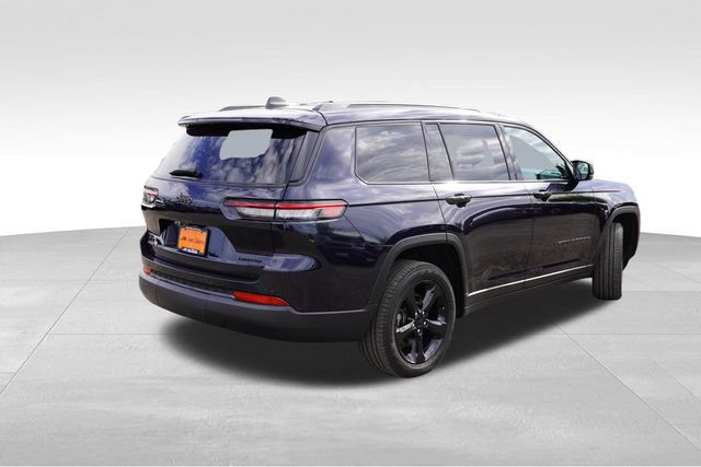 Certified 2024 Jeep Grand Cherokee L Limited w/ Black Appearance Package AWD/4WD image 5