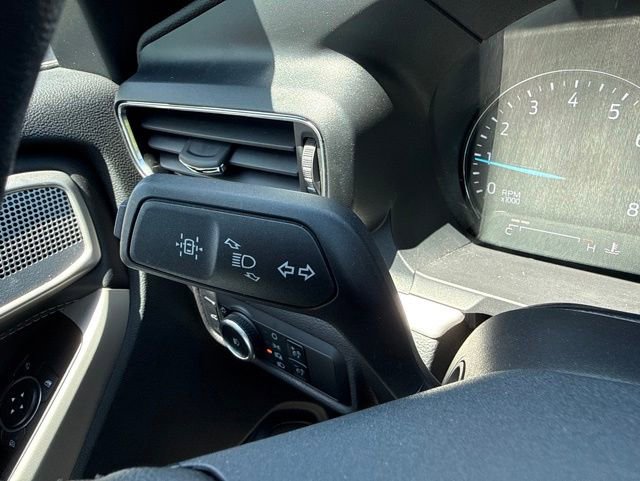 Used 2024 Ford Explorer XLT w/ Equipment Group 202A AWD/4WD image 19