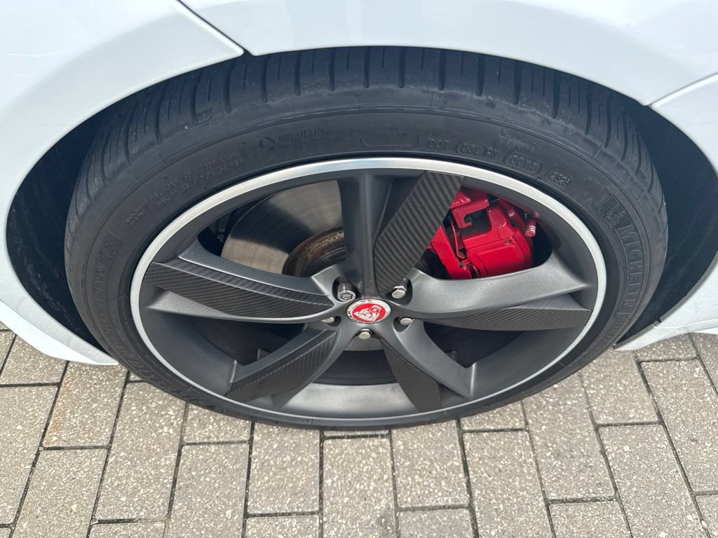Used 2016 Jaguar F-TYPE S AWD/4WD image 9