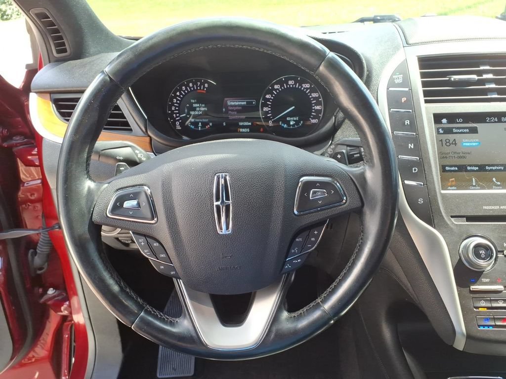 Used 2017 Lincoln MKC Reserve w/ Lincoln MKC Climate Package AWD/4WD image 17