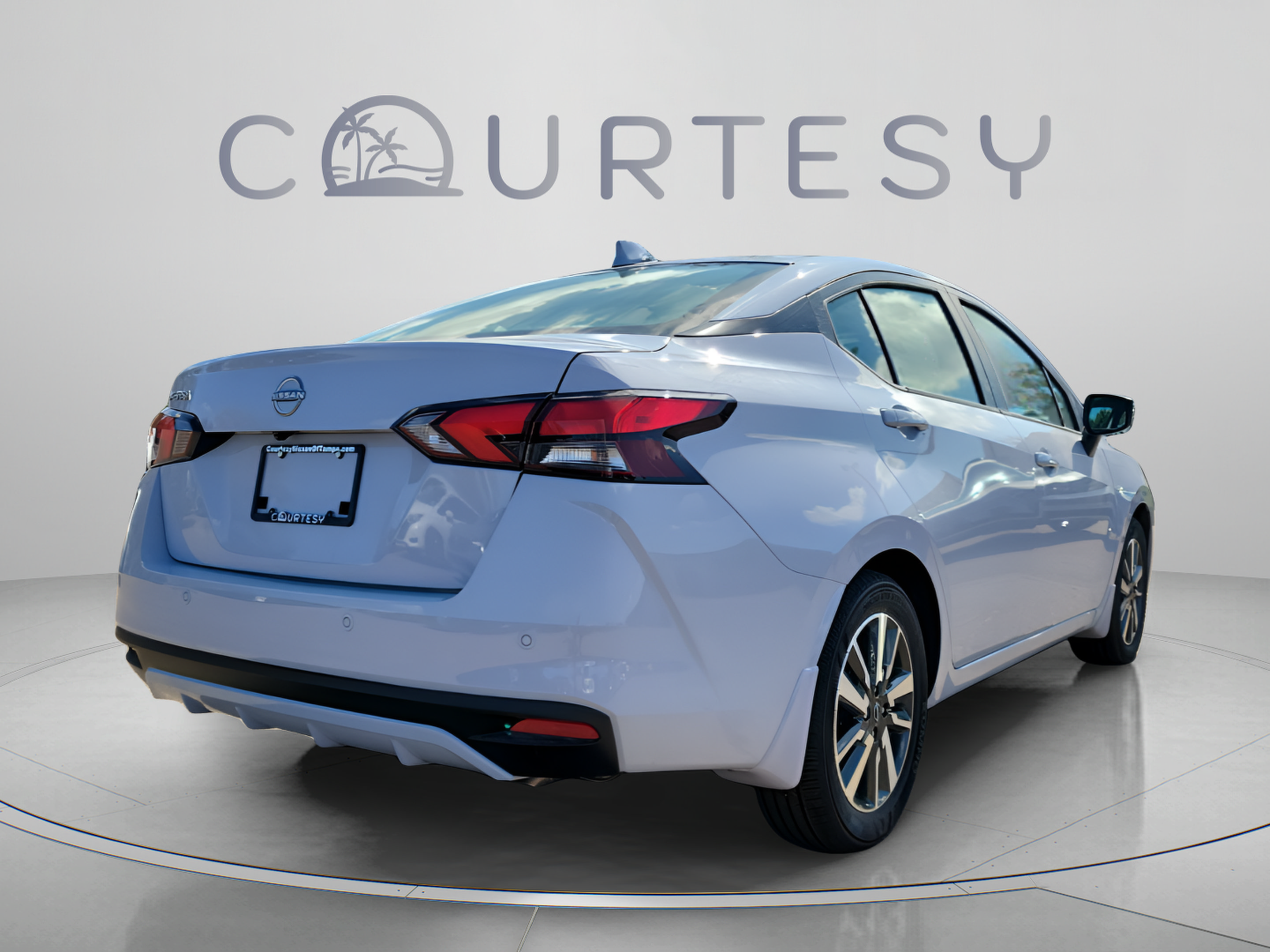 New 2025 Nissan Versa SV w/ Trunk Package FWD image 5