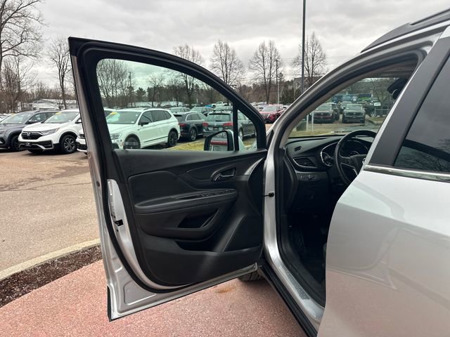 Used 2019 Buick Encore Preferred image 12