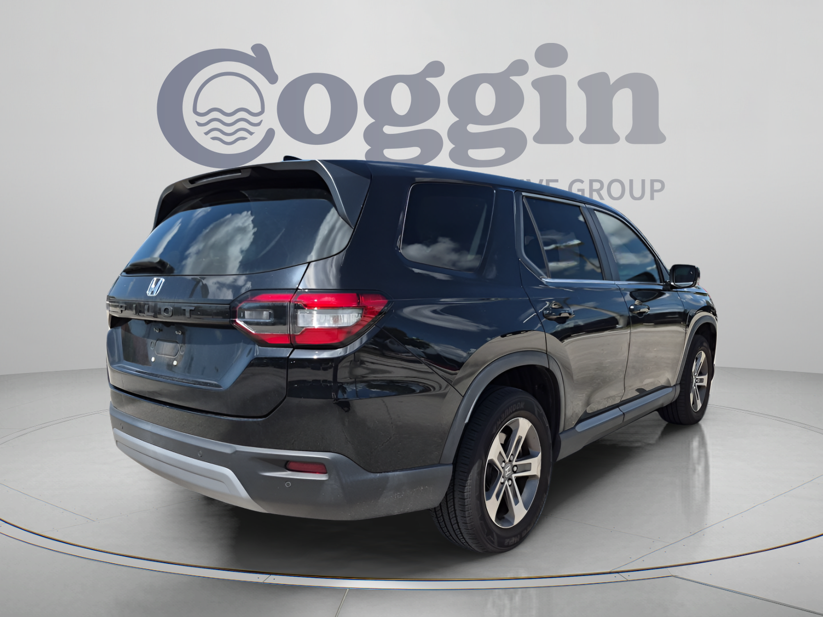 Certified 2023 Honda Pilot EX-L image 6