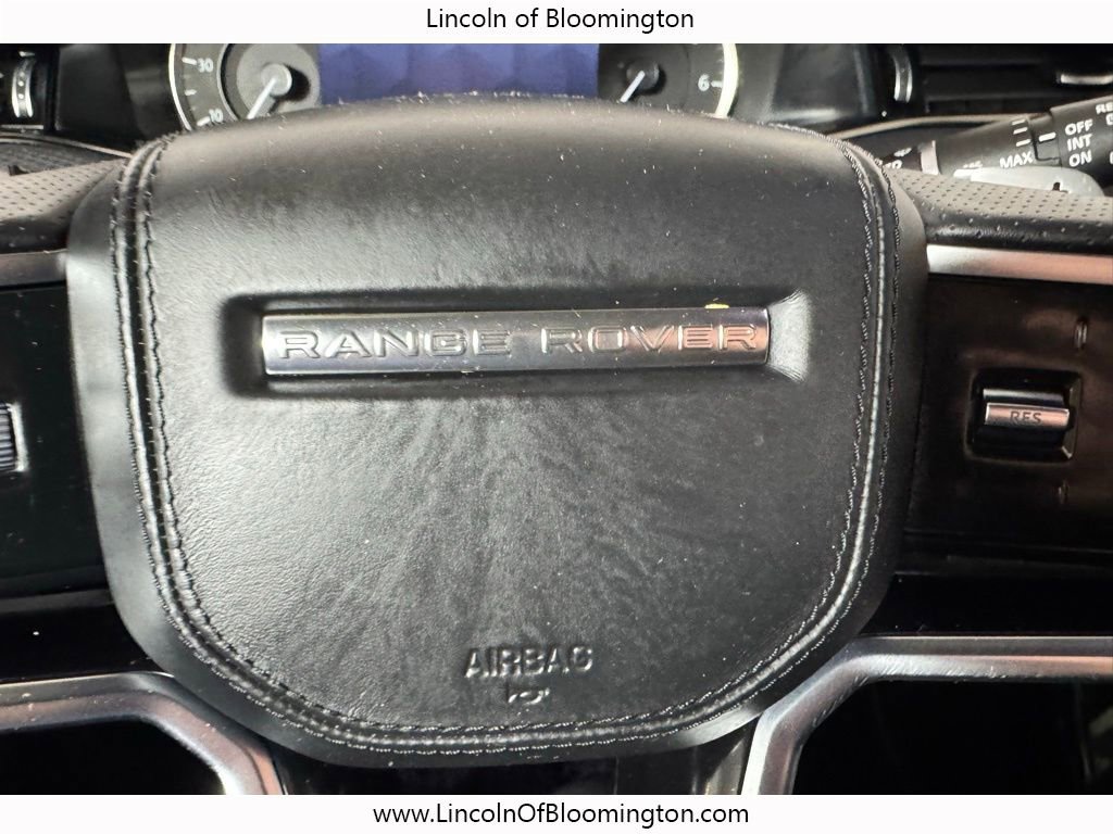 Used 2023 Land Rover Range Rover Evoque R-Dynamic S AWD/4WD image 38