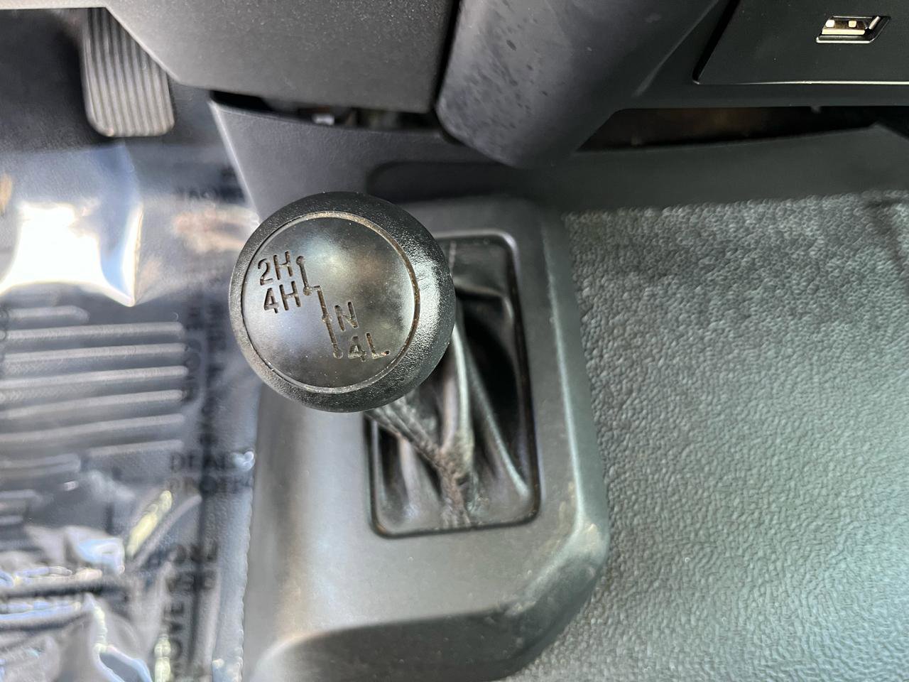 Used 2017 Ford F350 XL w/ Power Equipment Group AWD/4WD image 17