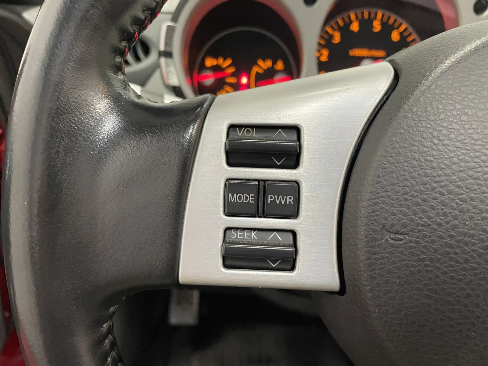 Used 2007 Nissan 350Z Enthusiast RWD image 23