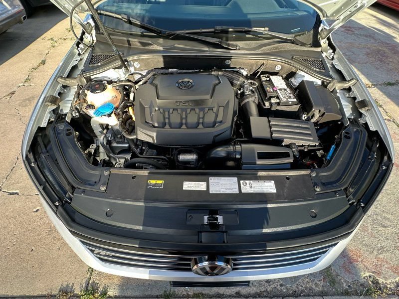 Used 2018 Volkswagen Passat 2.0T R-Line FWD image 26