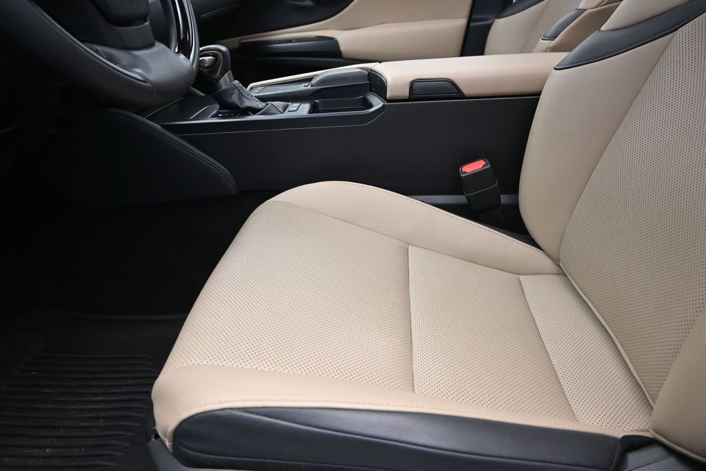 Used 2021 Lexus ES 300h w/ Premium Package FWD image 13