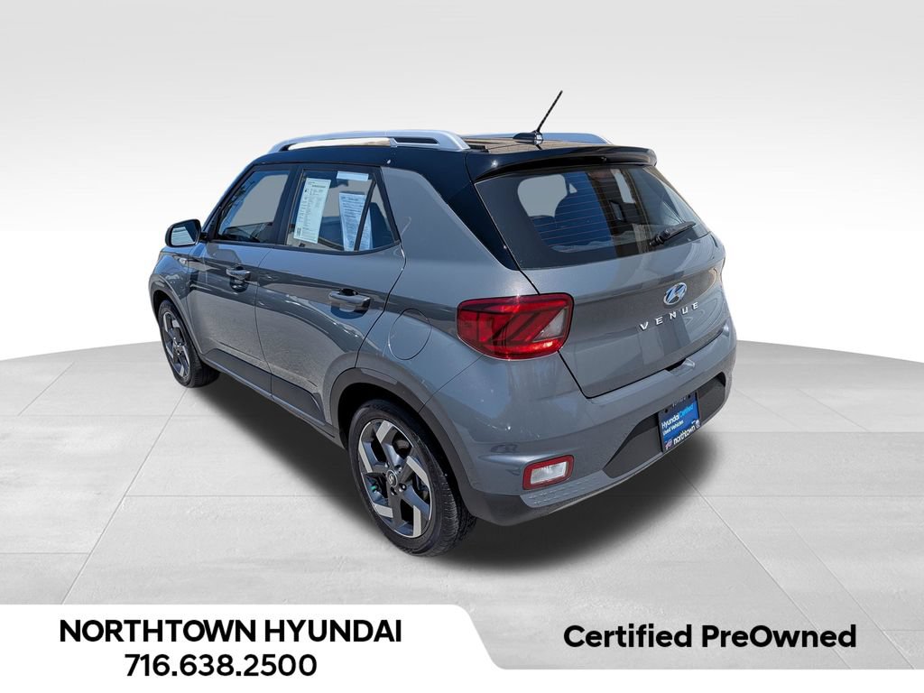 Certified 2026 Hyundai Venue SEL FWD image 4