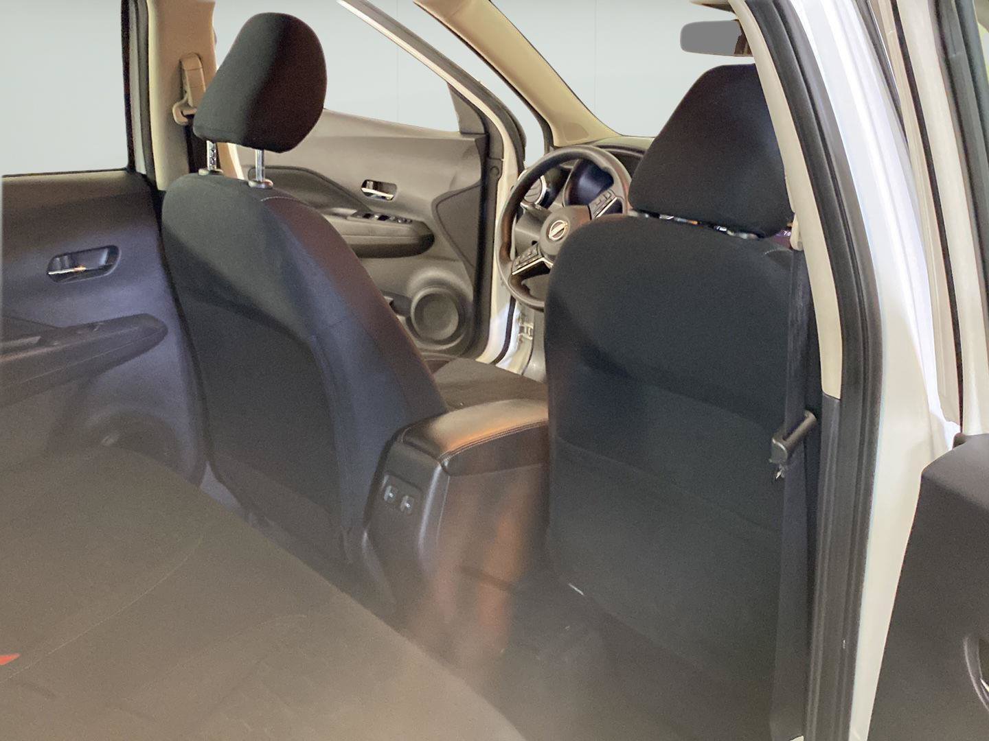 Used 2024 Nissan Kicks SV FWD image 22