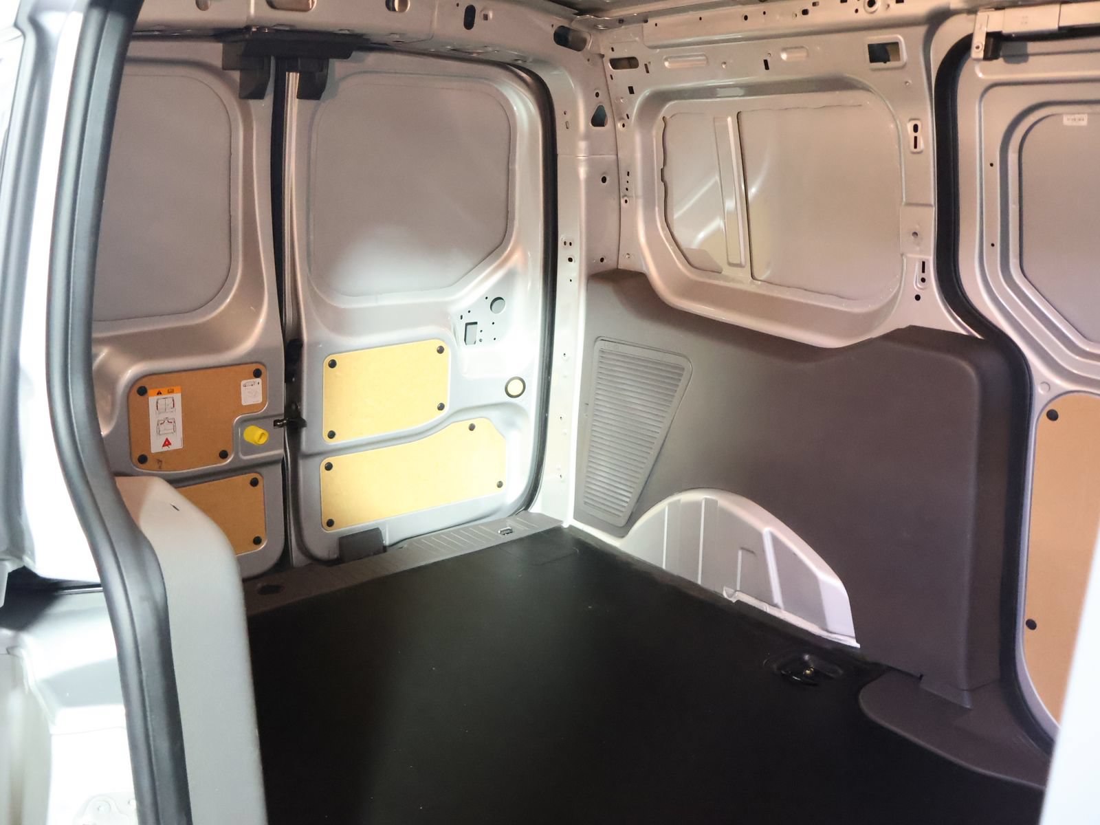 Used 2020 Ford Transit Connect XL FWD image 43