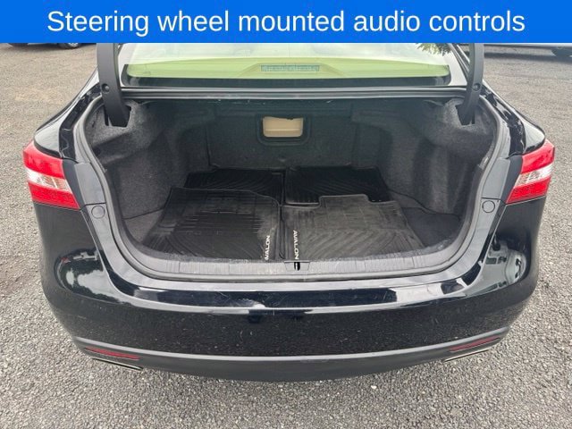 Used 2015 Toyota Avalon XLE Touring FWD image 26