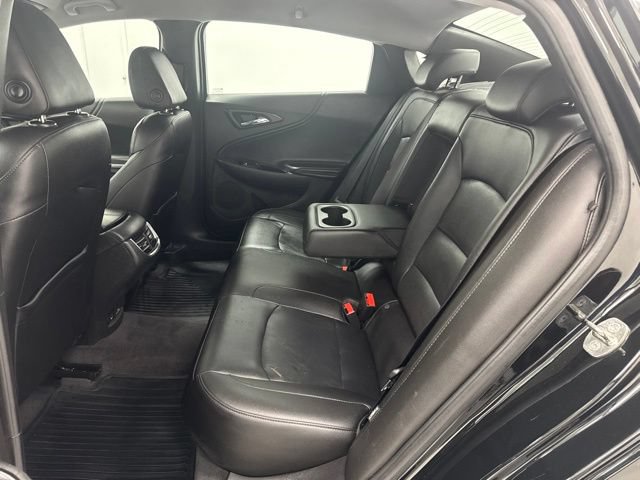 Used 2016 Chevrolet Malibu Premier FWD image 27