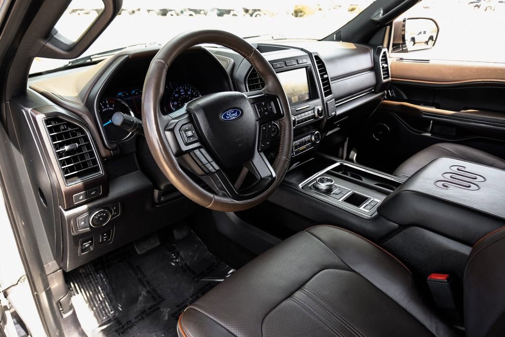 Used 2020 Ford Expedition King Ranch RWD image 3